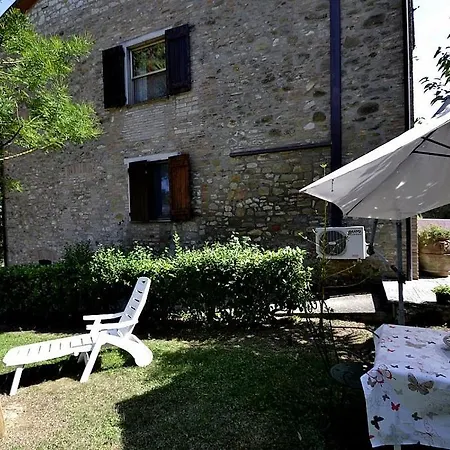 Osteria Di Ramazzano Sleeps 3 Pool Air Con Villa Ramazzano - Le Pulci