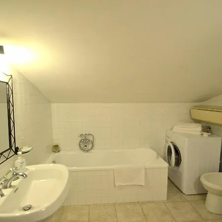 Villa Osteria Di Ramazzano Sleeps 3 Pool Air Con Ramazzano - Le Pulci